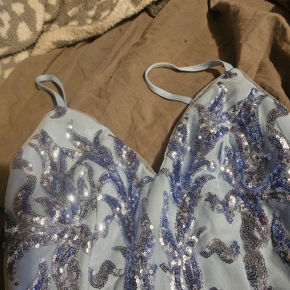 Cocktail dress - Picture 2 of 3